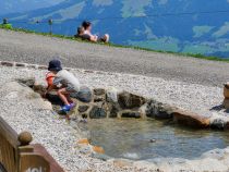 Ellmi´s Zauberwelt - Ellmau - Wo wir gerade bei Thema Wasser sind... Die Aussicht von dort oben ist übrigens großartig. • © alpintreff.de - Christian Schön